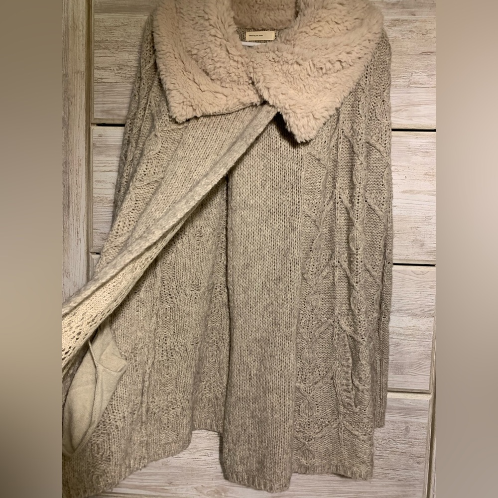 Anthropologie Fuzzy Sweater W Pockets NWT - Picture 4 of 6